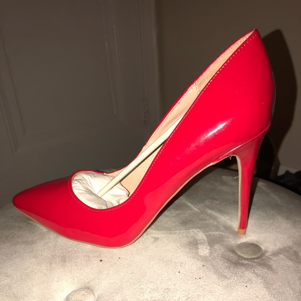 COPY - Red patent leather heels